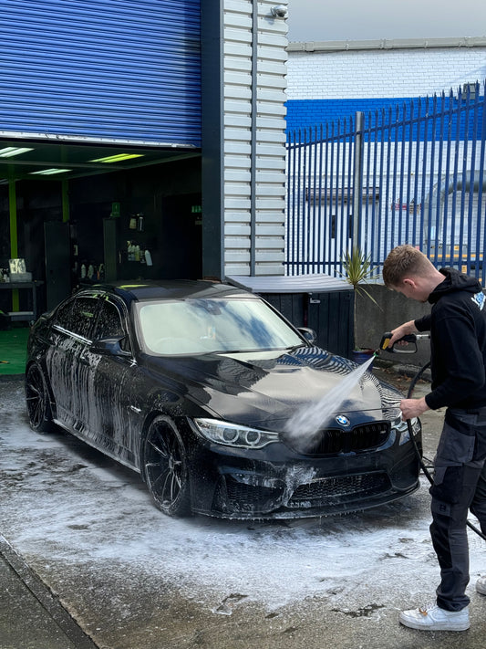 Curso de capacitación de un día para exteriores e interiores