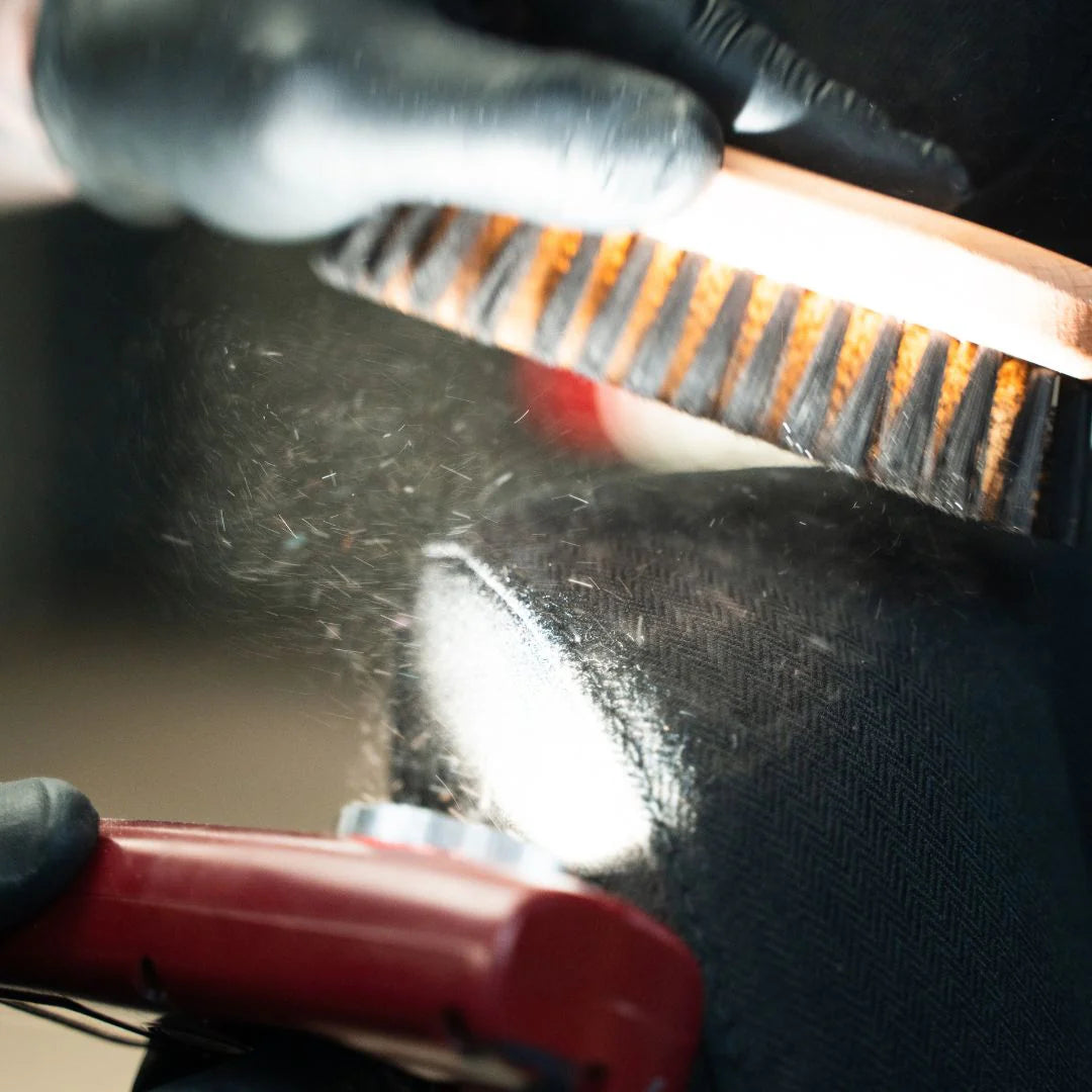 Cepillo para asiento de tela Labocosmetica